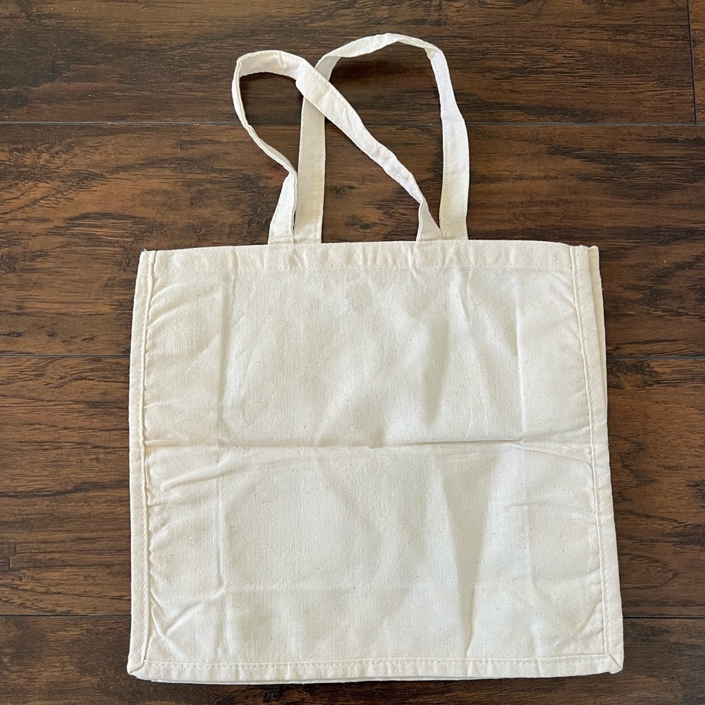 Handmade Tote 🌺 - Picture 2 of 5